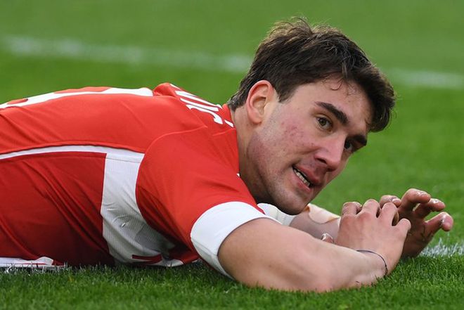 竞争行列 竞争行列