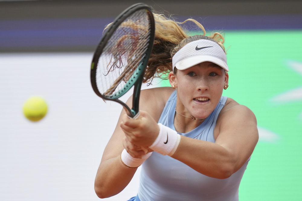 屹立在世界 屹立在世界